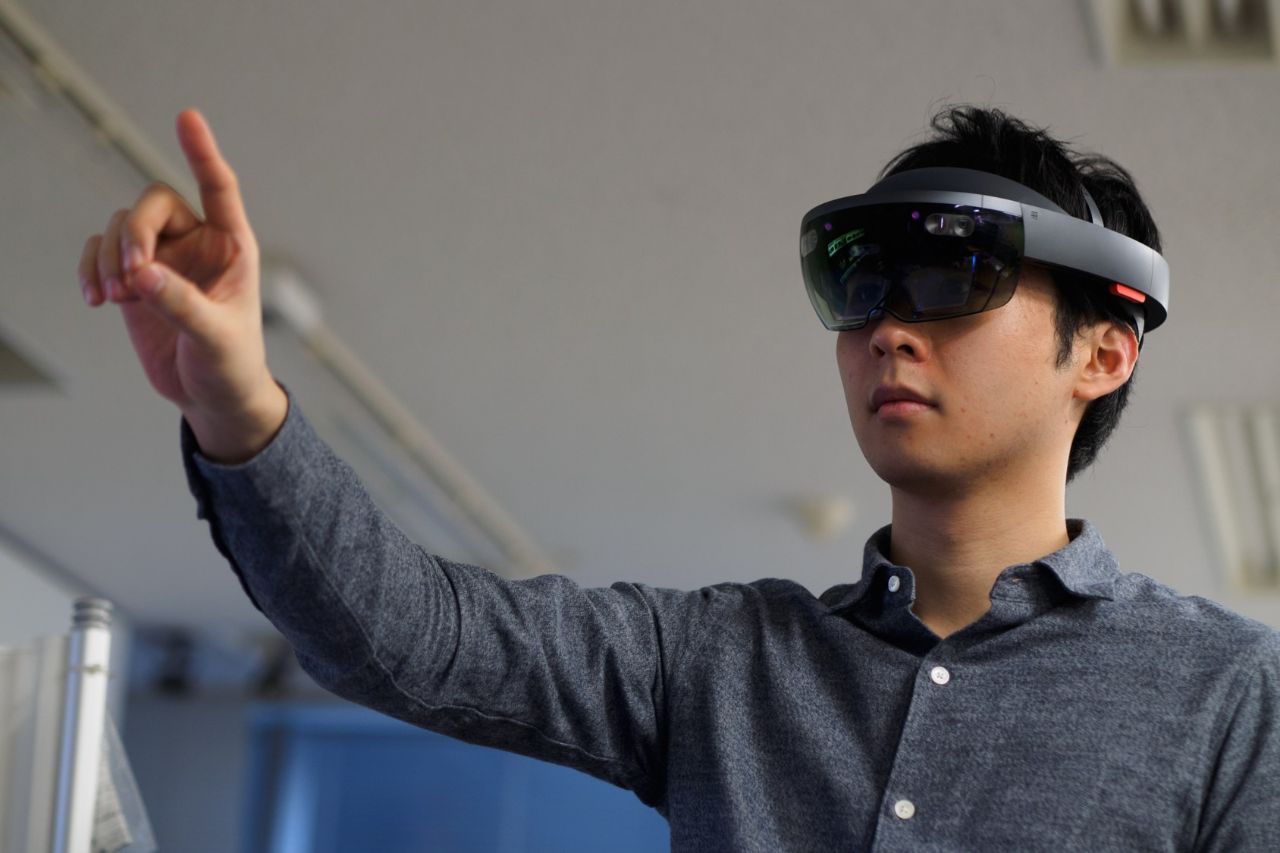 複合現実感の世界 ーリアルとバーチャルは対立しないー [世界VR史] | mine